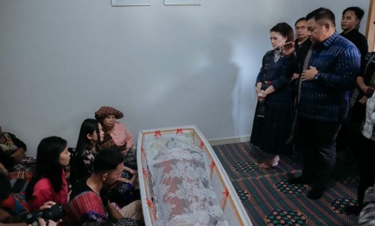 Wujudkan Mimpi Ayahnya, Bupati Eddy Berutu Ajak Masyarakat Beri Dukungan Vote Novia di Indonesian Idol