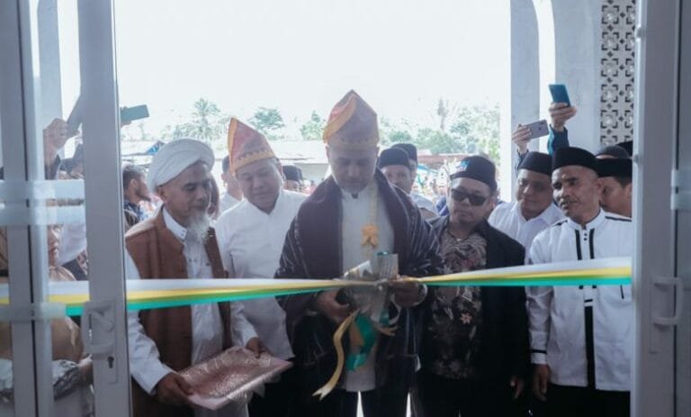 Peresmian Masjid Ar-Rahman Maha Bunga, Bupati Eddy Berutu: Bangunan Kokoh, Panitia, dan Masyarakat Sangat Kompak