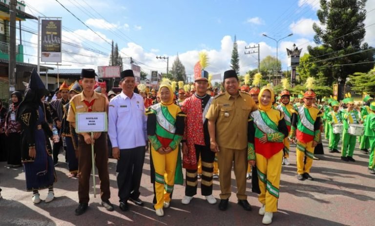 MTQ Pawai Taaruf Meriahkan Pelaksanaan MTQ Dairi ke XLVIII