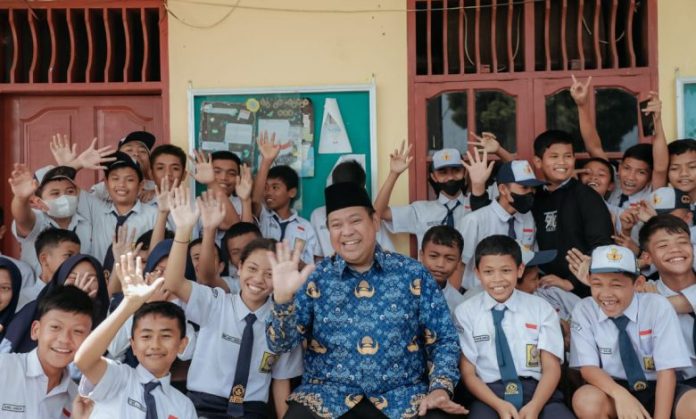 Hadiri Pentas Seni SMP Negeri 3 Sidikalang, Bupati Dairi: Merdeka Belajar Wujudkan Generasi Tangguh dan Unggul