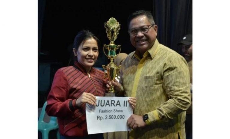 Desainer Binaan Pemkab dan Dekranasda Dairi Langganan Juara Fashion di Kawasan Sumut