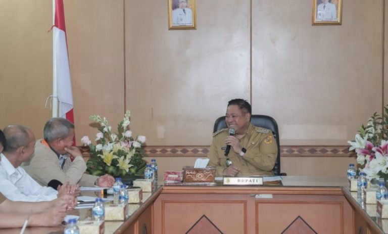 Bupati Eddy Berutu Terima Kunjungan Pansus DPRD Sumut Bahas Ranperda Pengelolaan Keuangan Daerah