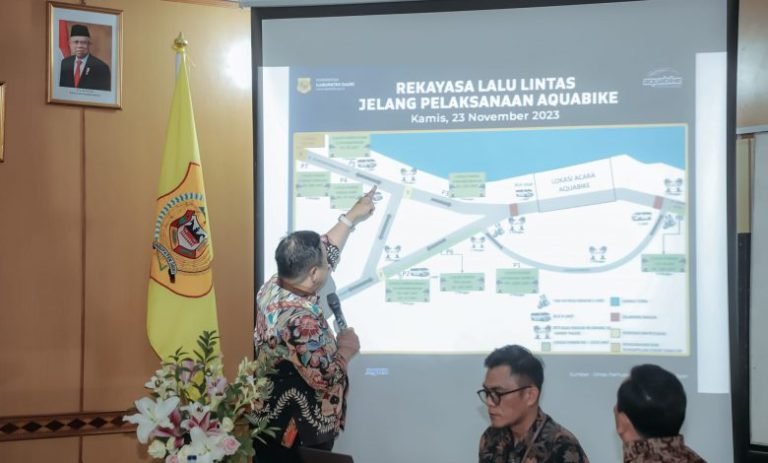 Bupati Eddy Berutu Pimpin Rapat dengan Forkopimda Bahas Kesiapan Aquabike di Silalahi