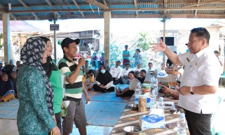 Masyarakat Keluhkan Infrastruktur Jalan dan Pupuk Bersubsidi, Begini Tanggapan Bupati Eddy