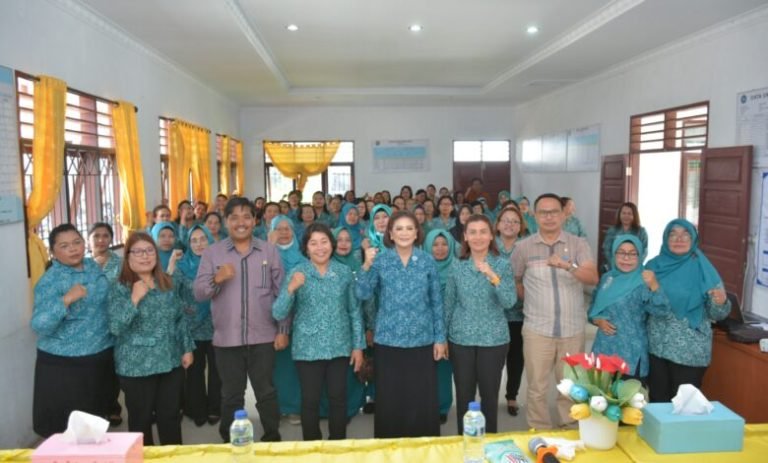 Supervisi PKK Di Kecamatan Sidikalang, Ketua TP PKK Dairi : Pemahaman Tentang PKK Perlu Ditingkatkan