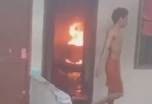 Seorang Pria Bakar Rumah Sendiri