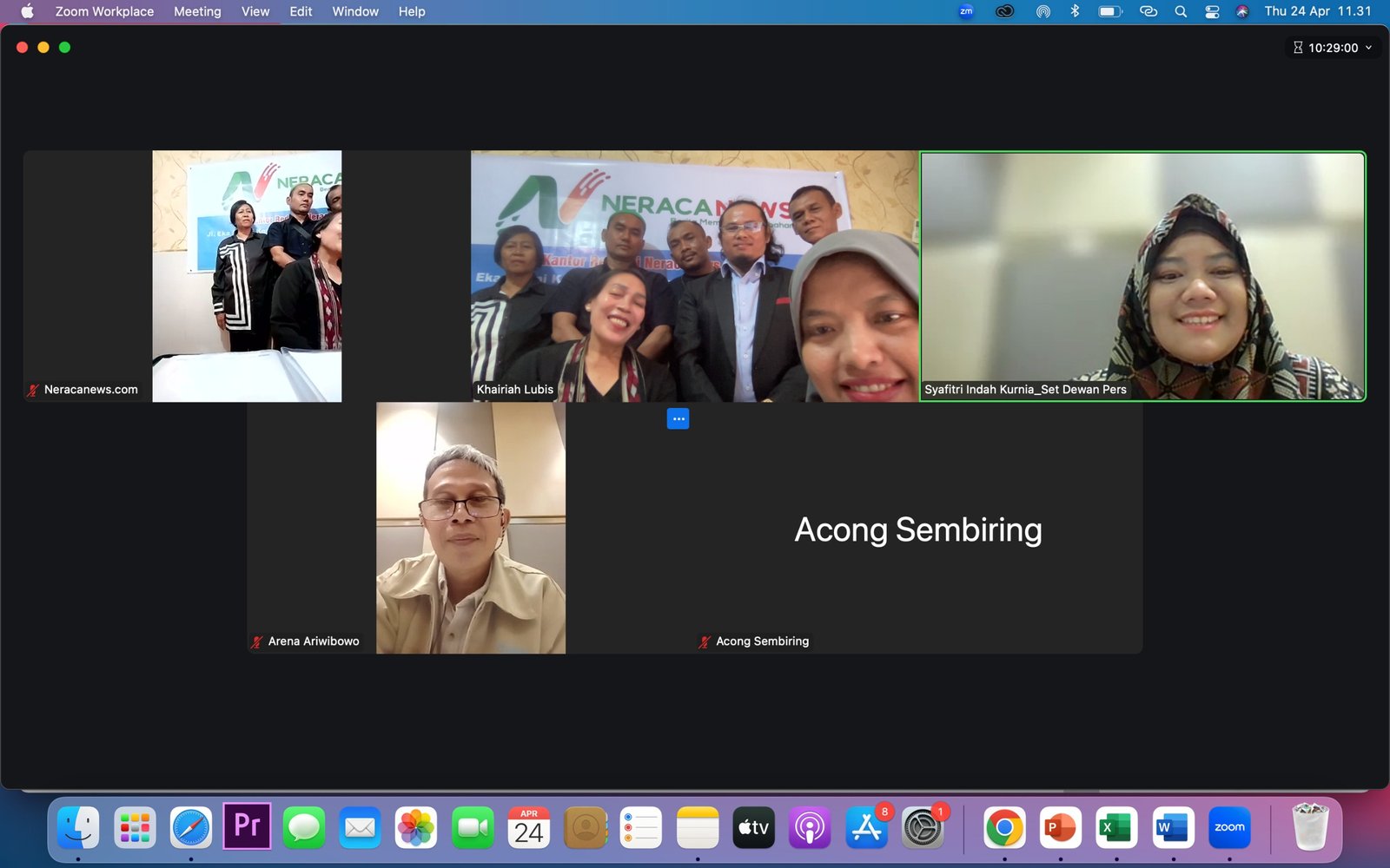 Tangkap Layar Foto Bersama Tim Verifikasi Faktual Dewan Pers