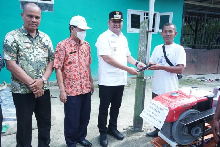 Pemkab Asahan Dorong Ketahanan Pangan Melalui Penyaluran Alsintan ke Petani